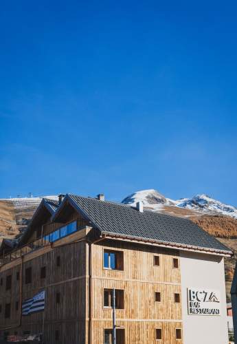 Hotel Base Camp Lodge · Hotel Les 2 Alpes, Isère -façade